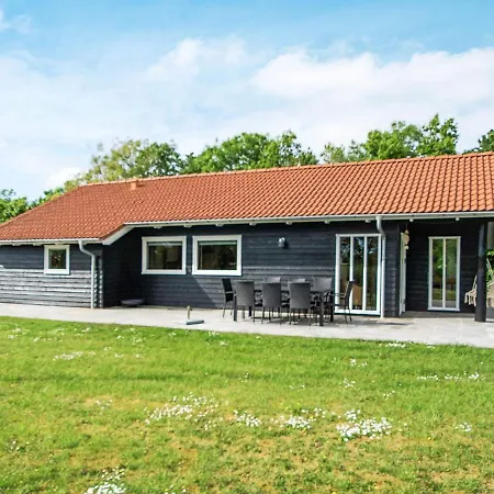 Three-bedroom Holiday In Hemmet 41 Falen