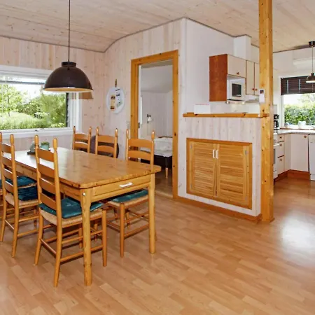 Three-bedroom Holiday In Hemmet 41 Falen