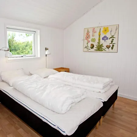 Дом отдыха Three-bedroom Holiday In Hemmet 41 *